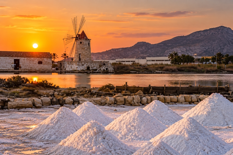 Saline di Trapani e Marsala: come nasce l’oro bianco di Sicilia